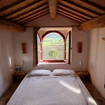 Casa Montale Montecarotto