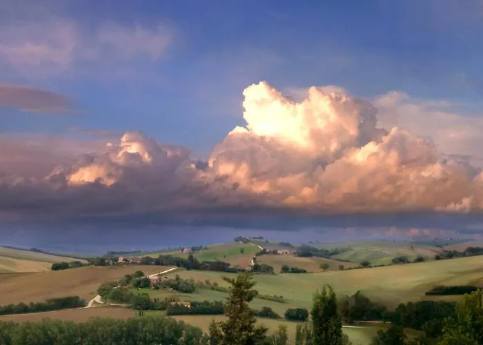 Casa Montale Montecarotto